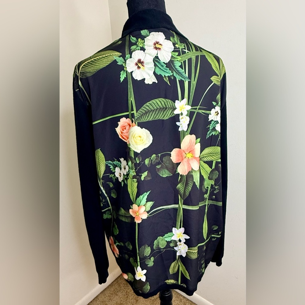 Ted Baker London preppy chic floral open front black lightweight cardigan med